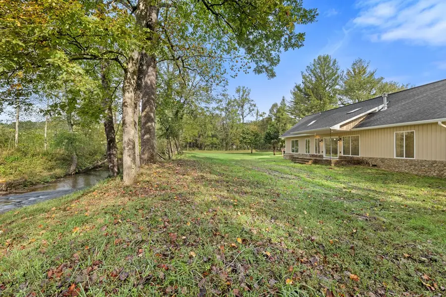 6389 Old Hwy 64 W, Warne, NC 28909 - Image #2