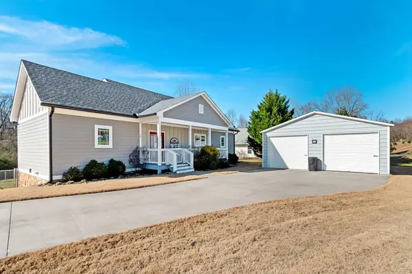 18 Shady Grove Lane, Blue Ridge, GA 30513