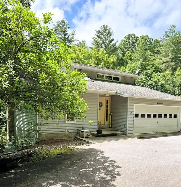 746 Mission Dam Road, Hayesville, NC 28904