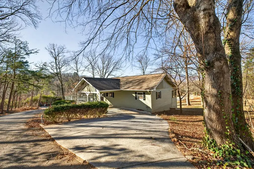 699 Mcridge Road, Hiawassee, GA 30546 - Image #1