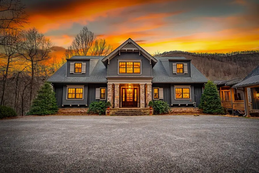 490 Red Wolf Run, Franklin, NC 28734 - #2