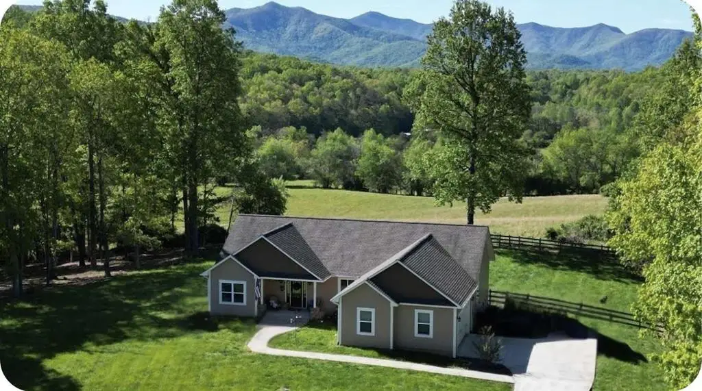 373 New Forest Road, Young Harris, GA 30582 - Image #1
