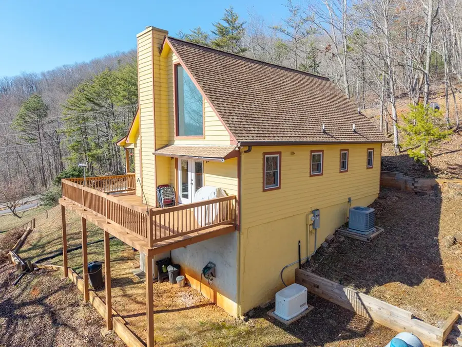224 Shakerag Road, Hiawassee, GA 30546 - Image #2