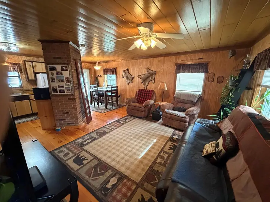 636 Bear Paw Trail, Blue Ridge, GA 30513 - Image #3