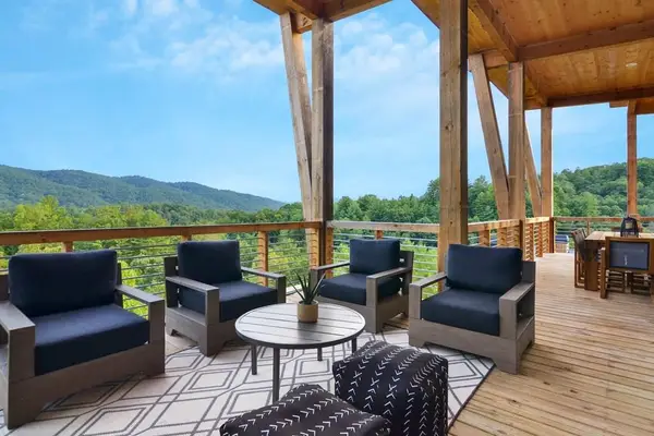 45 Eagle Watch Court, Blue Ridge, GA 30513