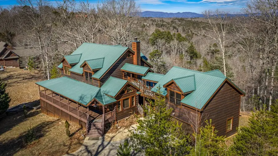 31 Hope Drive, Blue Ridge, GA 30513 - Image #2