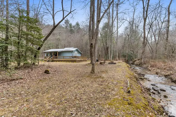595 Timberlake Road, Blue Ridge, GA 30513