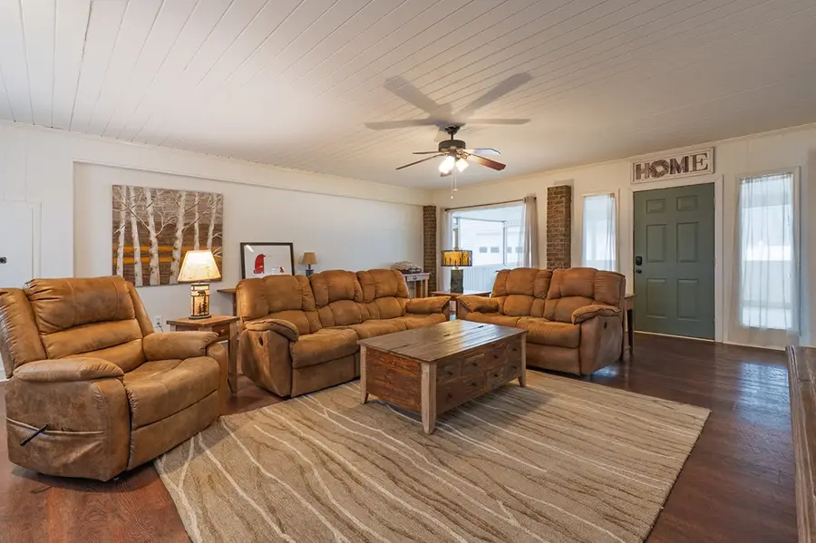 240 SE Sunrise Circle, Calhoun, GA 30701 - Image #3