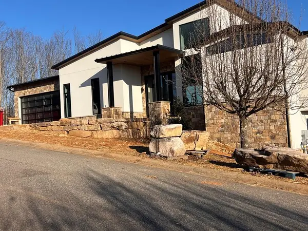 452 Summit Trace, Blairsville, GA 30512