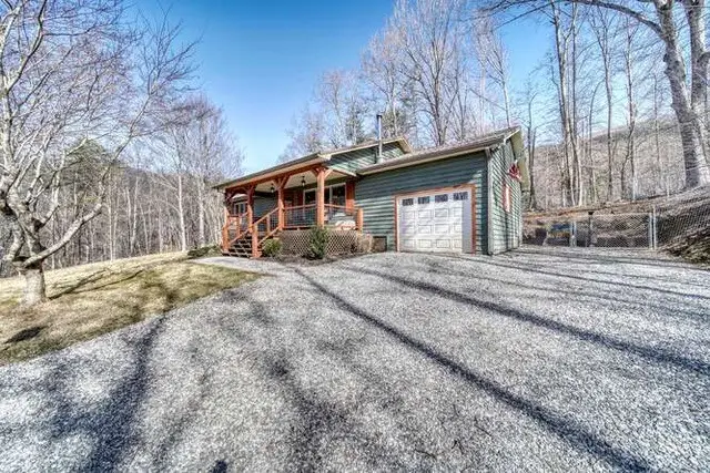 2912 Gribble Edwards Road, Hayesville, NC 28904 - Image #3