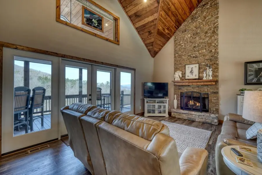 368 Ivy Log Heights Road, Young Harris, GA 30582 - #3