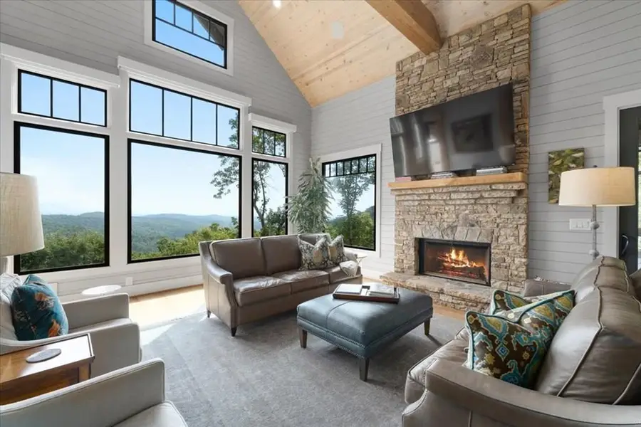 207 Utana Bluffs Trail, Ellijay, GA 30540 - #2