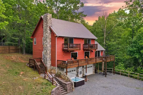 271 Zane Drive, Ellijay, GA 30540
