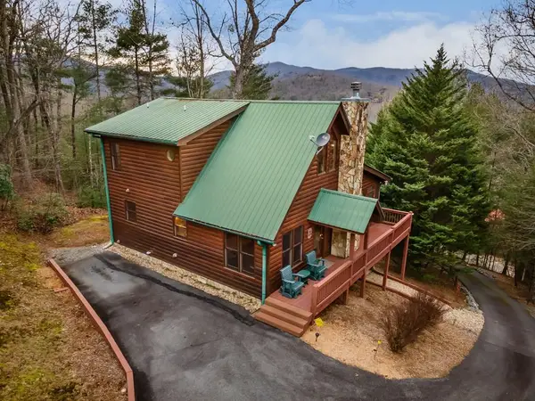 131 Toccoa Overlook Lane, Blue Ridge, GA 30513