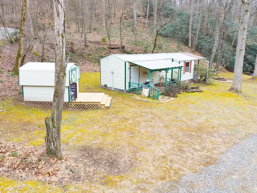 102 Hideaway Cove, Hayesville, NC 28904 - #2