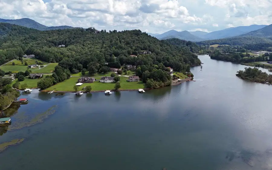 1701 Victoria Woods Drive, Hiawassee, GA 30546 - #2