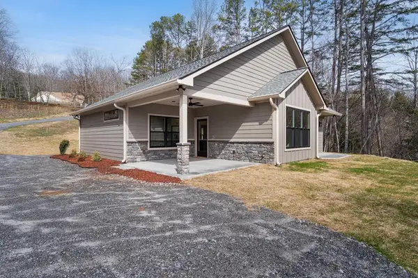 155 Ivy Knob Terrace, Hayesville, NC 28904