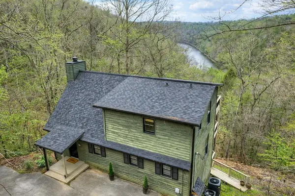 250 Noah Circle, Ellijay, GA 30540