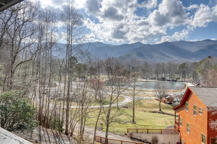 240 Ruby Lake Drive N, Hiawassee, GA 30546 - #2