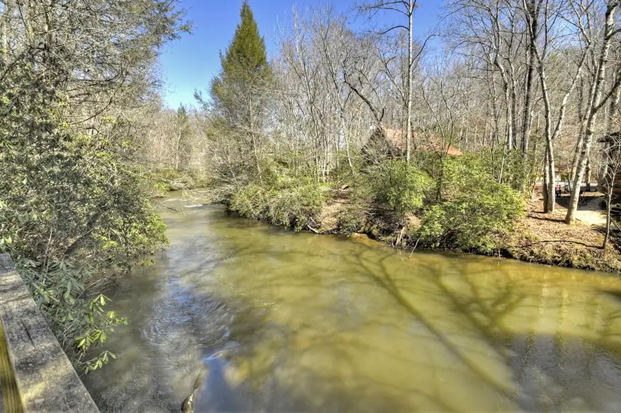 142 Arrow Ridge Road, McCaysville, GA 30555 - #2