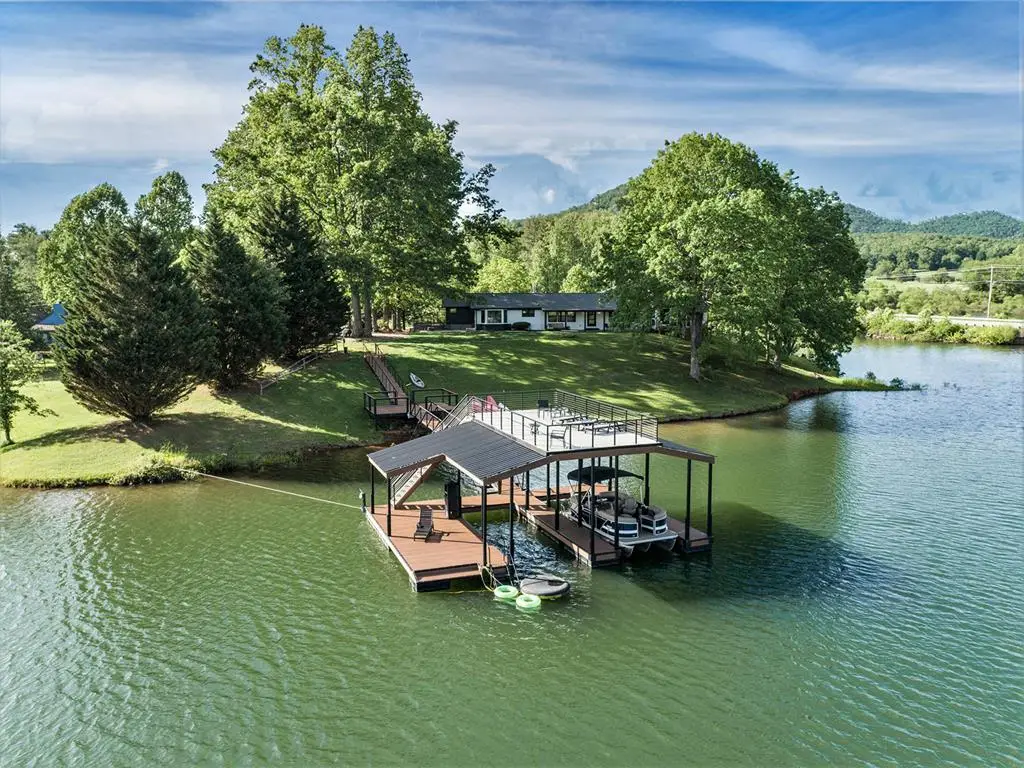 834 Lower Bell Creek Road, Hiawassee, GA 30546 - #1