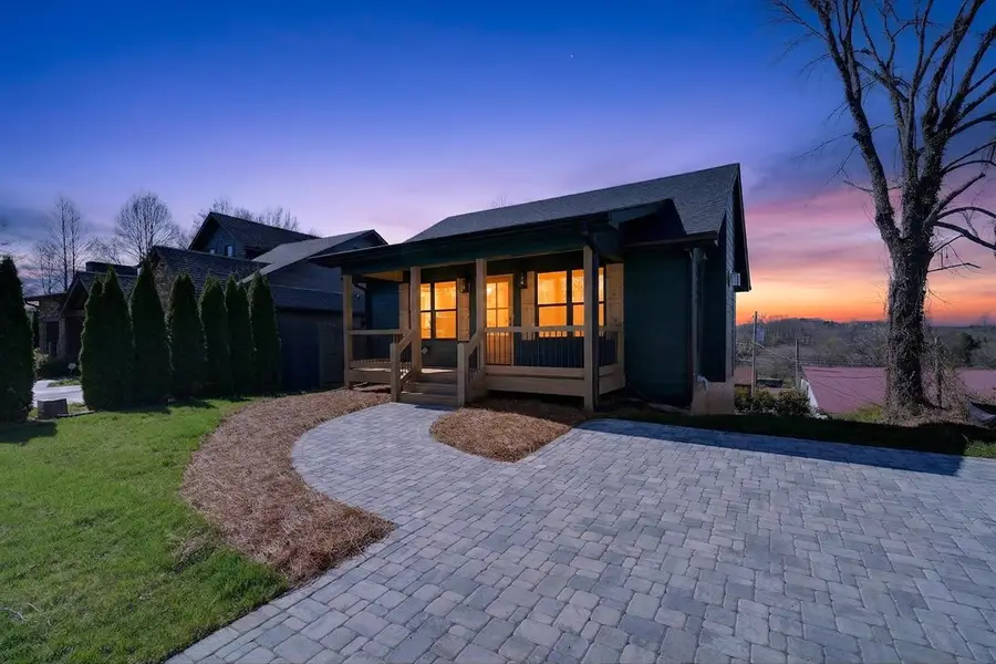 318 E Second Street, Blue Ridge, GA 30513 - #3