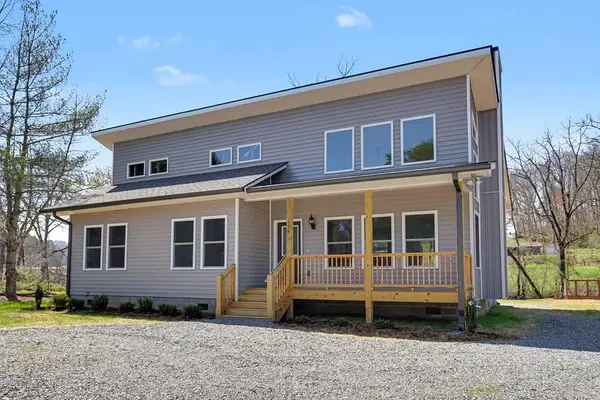 195 Rivers Edge Drive, Hayesville, NC 28904