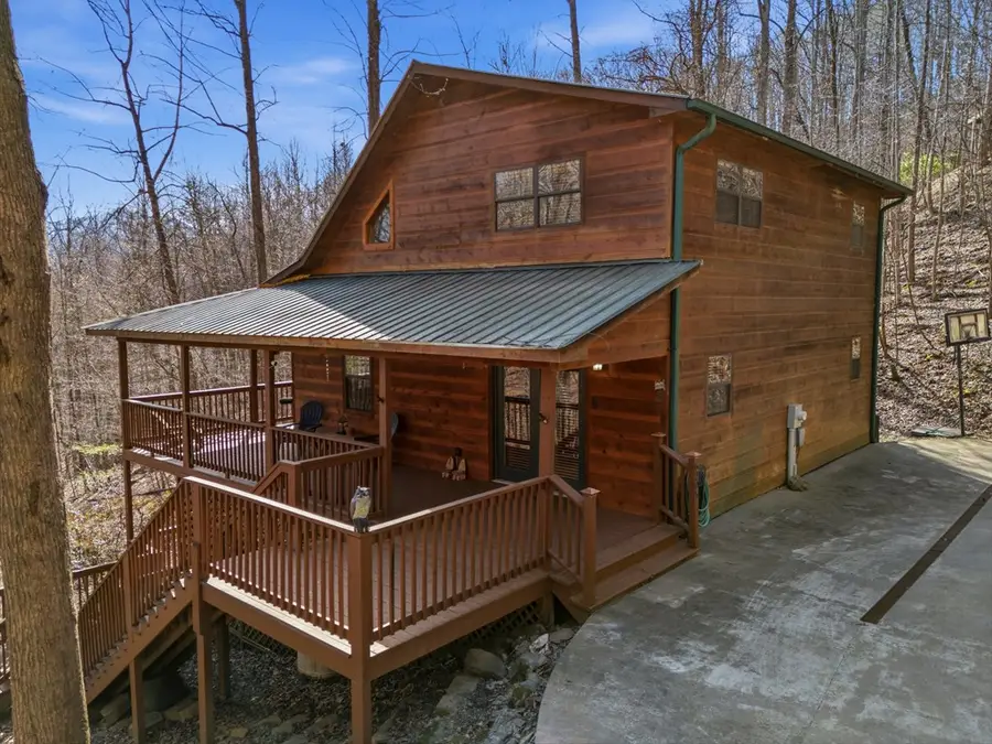 6205 Trevor Way, Young Harris, GA 30582 - #2