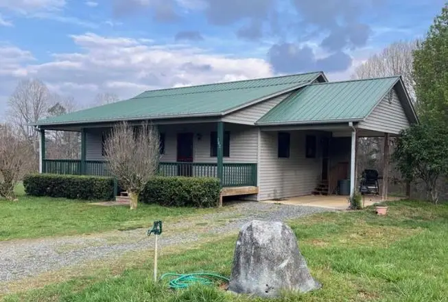 142 Arrowhead Trail, Hayesville, NC 28904 - #1