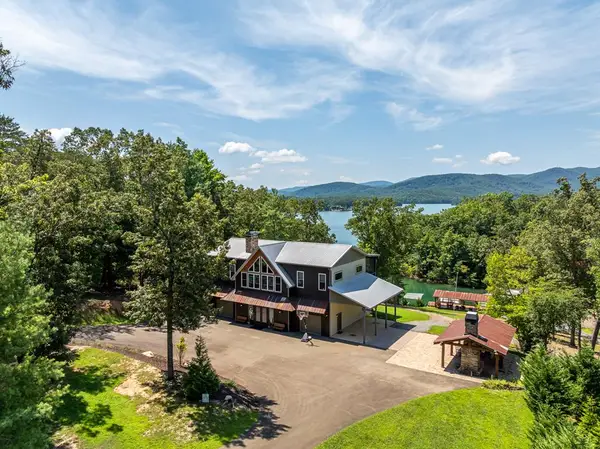 94 Rome Point, Blue Ridge, GA 30513