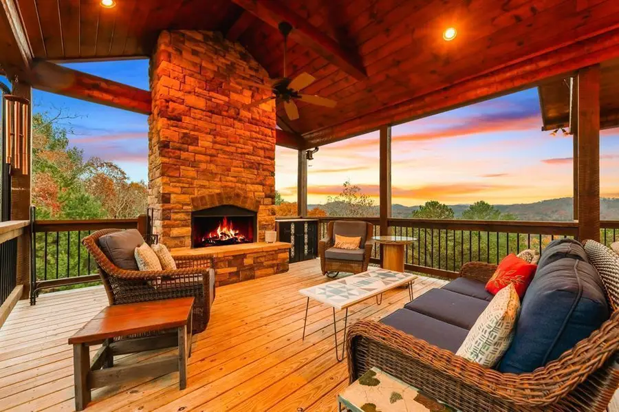 9 Kensington Drive, Mineral Bluff, GA 30559 - #2