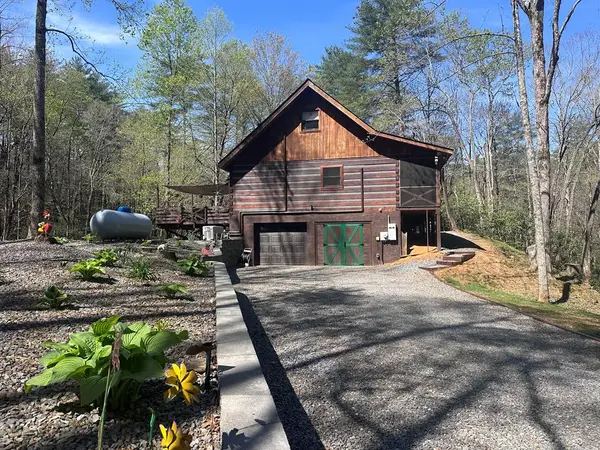 520 Farmer Drive, Murphy, NC 28906