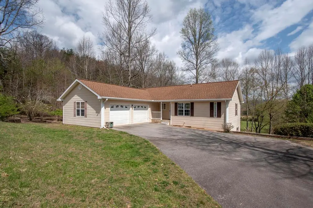 5224 Laurel Ridge Road, Young Harris, GA 30582 - #1