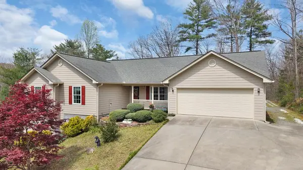 73 The Oaks Drive, Ellijay, GA 30540