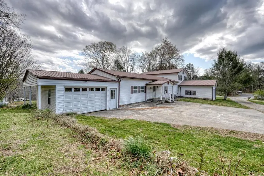 211 Ada Street, Blue Ridge, GA 30513 - #2