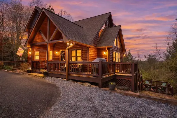 283 Black Gum Lane, Blue Ridge, GA 30513