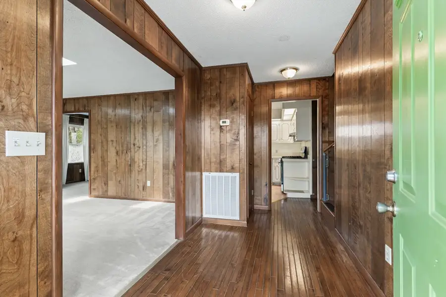 134 East Second St, Blue Ridge, GA 30513 - #3