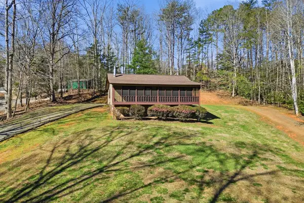 2083 Woodlake Lane, Young Harris, GA 30582