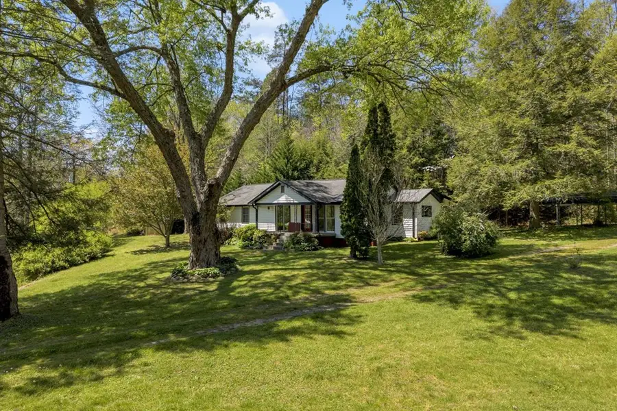 820 Ash Loop Road, Blue Ridge, GA 30513 - #2