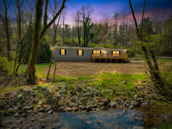 1072 Tails Creek Road, Ellijay, GA 30540