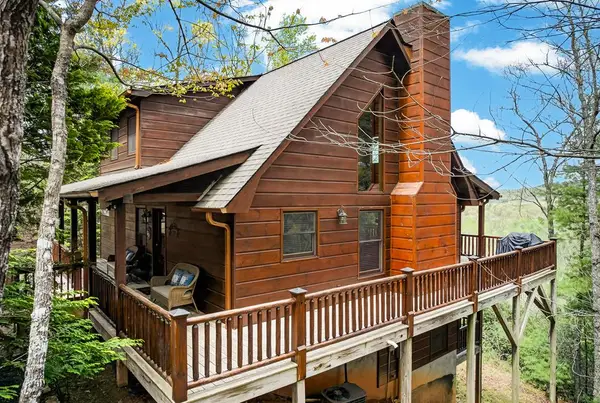 425 Rhonda Lane, Mineral Bluff, GA 30559