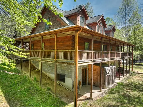 76 E Bevan Lane, Blue Ridge, GA 30513