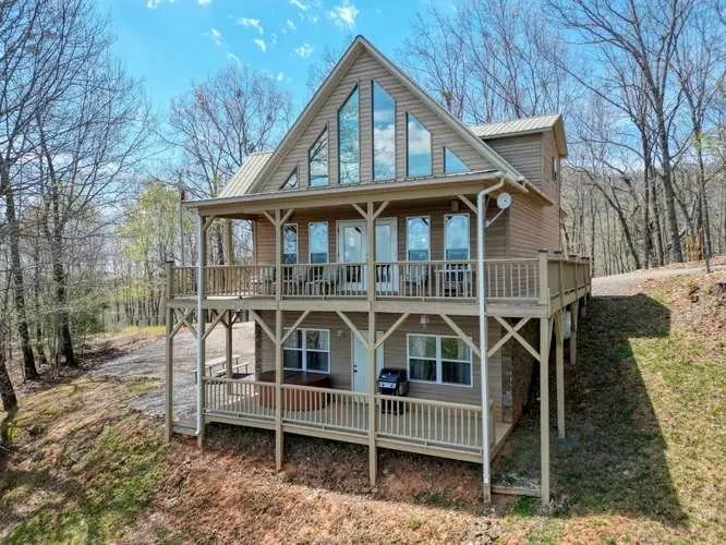 520 Sahkanaga Drive, Murphy, NC 28906 - #3