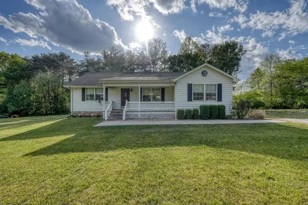 1013 Bradley Road, Blairsville, GA 30512