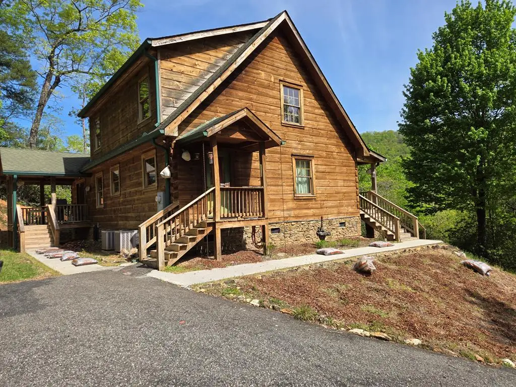 586 Laurel Haven Road, Hayesville, NC 28904 - #1