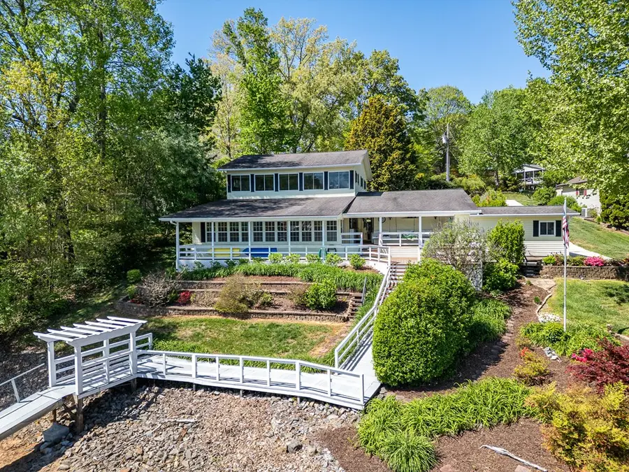 327 Chatuge Village Circle, Hayesville, NC 28904 - #3