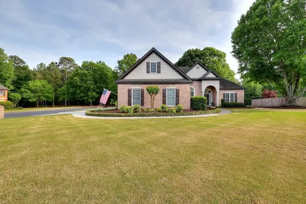 2385 Amberbrook Lane, Grayson, GA 30017