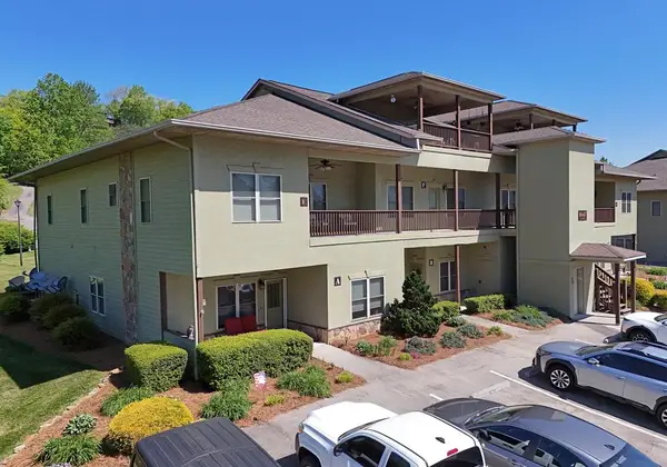 1647 Lakeview Drive Unit C, Young Harris, GA 30582