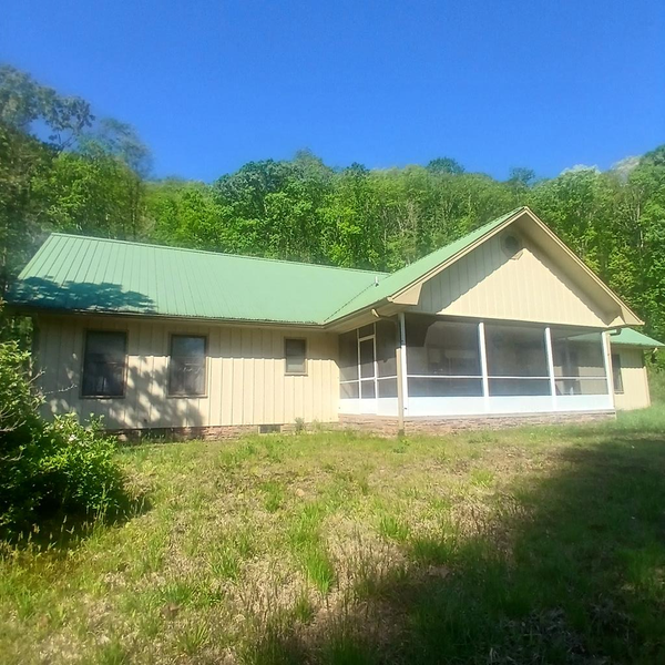 7391 Boardtown, Ellijay, GA 30540