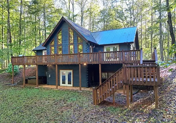 373 Scrougetown Road, Ellijay, GA 30536